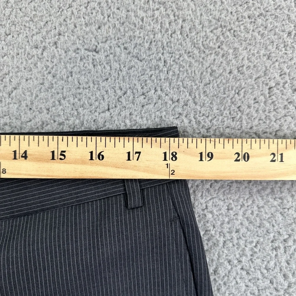 Calvin Klein Wool Pinstripe Suit 43R 36R Pants Black Double Vented Jacket Blazer